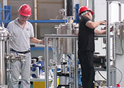 成套高壓反應釜設(shè)備生產(chǎn)裝配示意圖